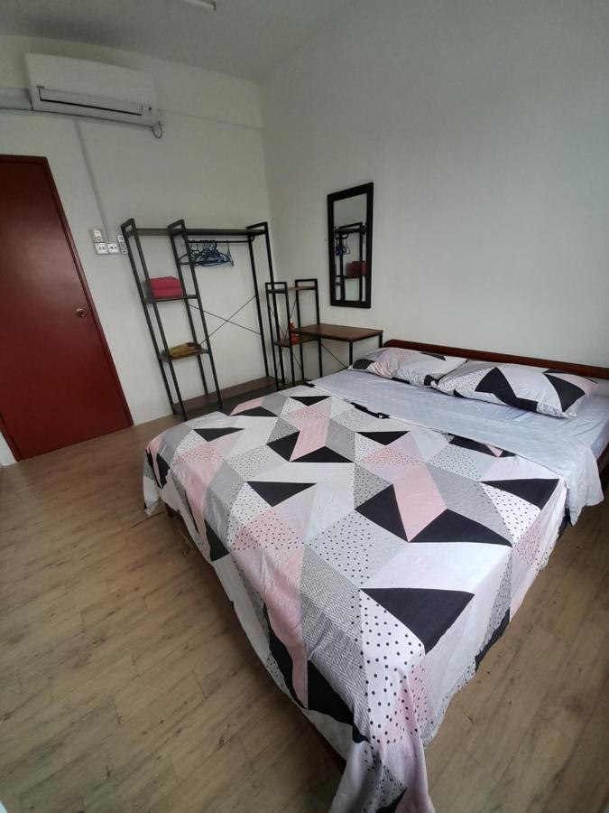Adinda Homestay Kuala Terengganu Extérieur photo